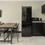 Praga Aparthotel 3*