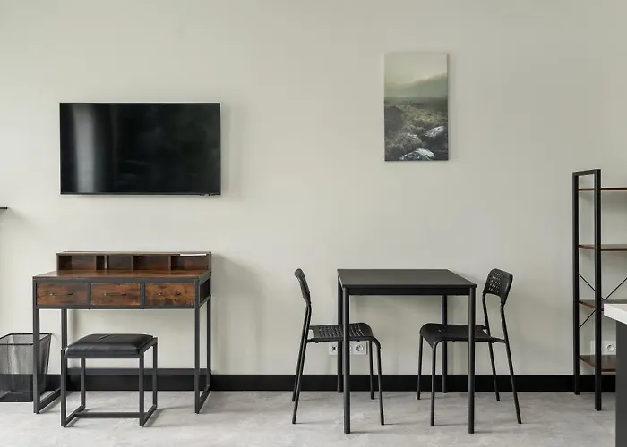 Lägenhetshotell Praga 3*