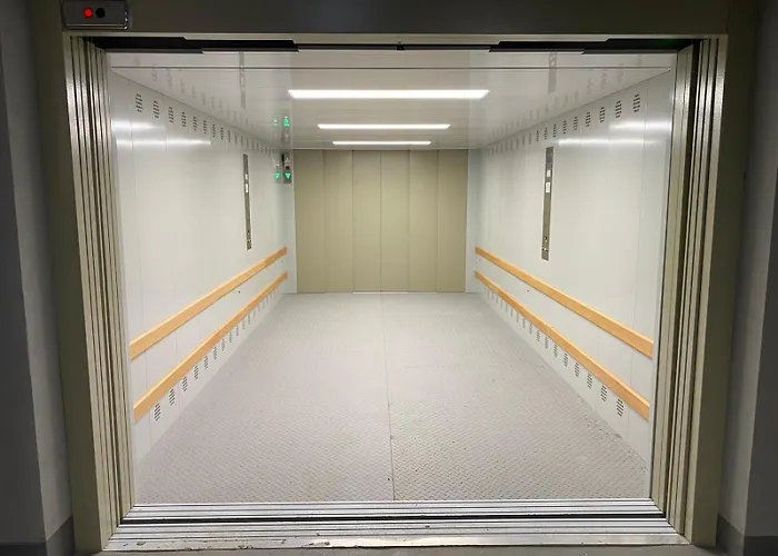 Lägenhetshotell Praga 3*